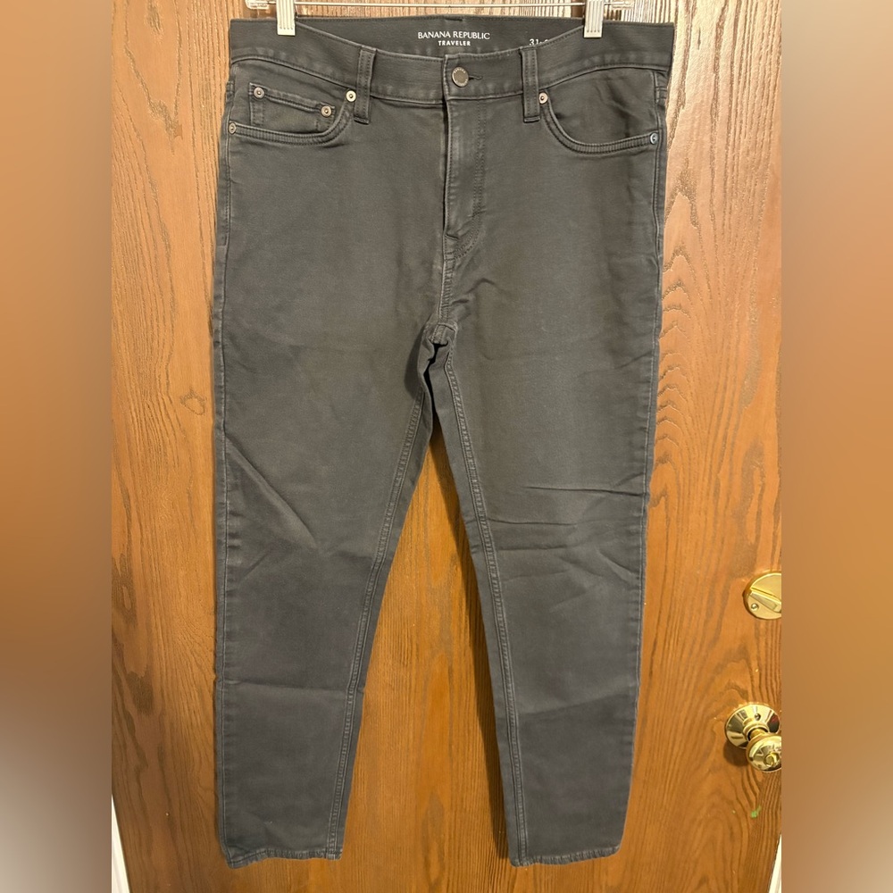 Banana Republic Men's Dark Gray Athletic Chinos